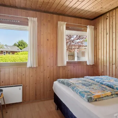Carena - 1-8km From The Sea In Sealand By Interhome *